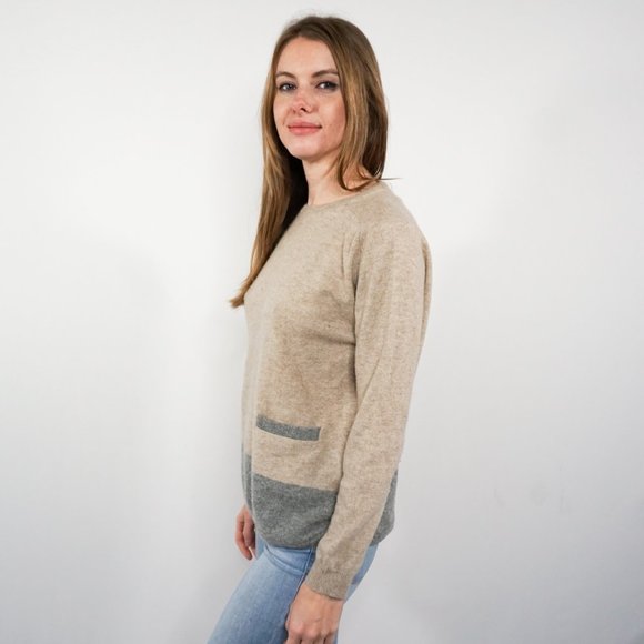 CHINTI & PARKER Oatmeal & Gray Cashmere Sweater - Picture 5 of 7